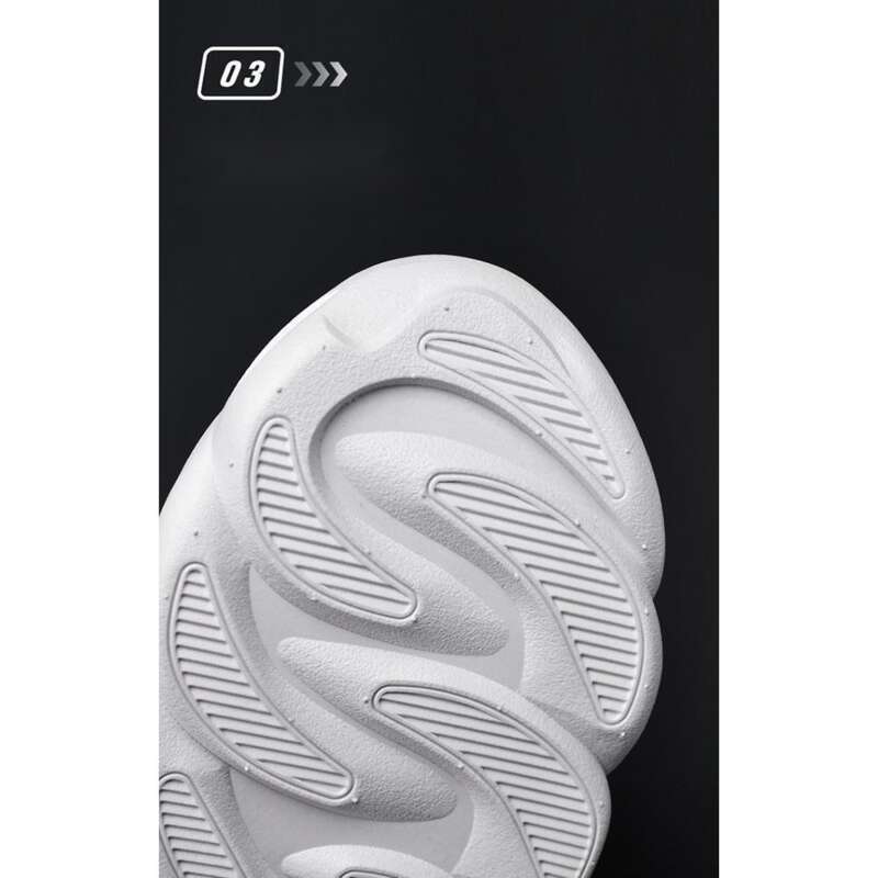 Scarpe sportive nere alla moda e versatili da uomo in mesh traspirante estivo con suola spessa, scarpe casual da corsa per papà_voghion.com