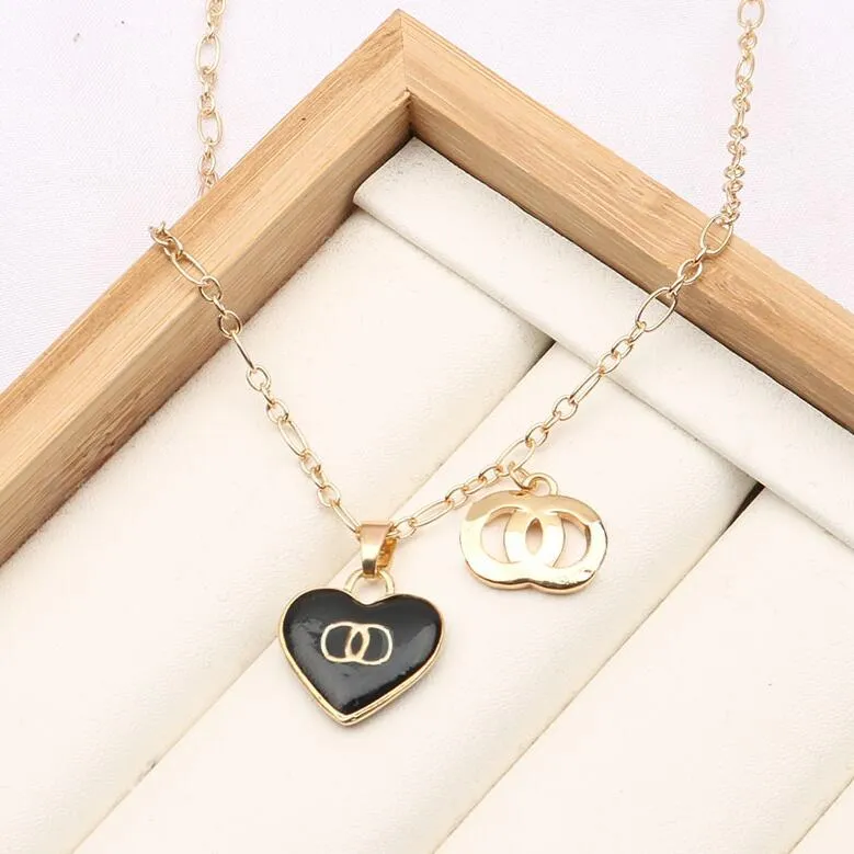 Women Designer Bangles Bracelet Necklace Letter Stud Earring Gold Plated Crystal Rhie Wristband k Chain Jewelry Sets_voghion.com