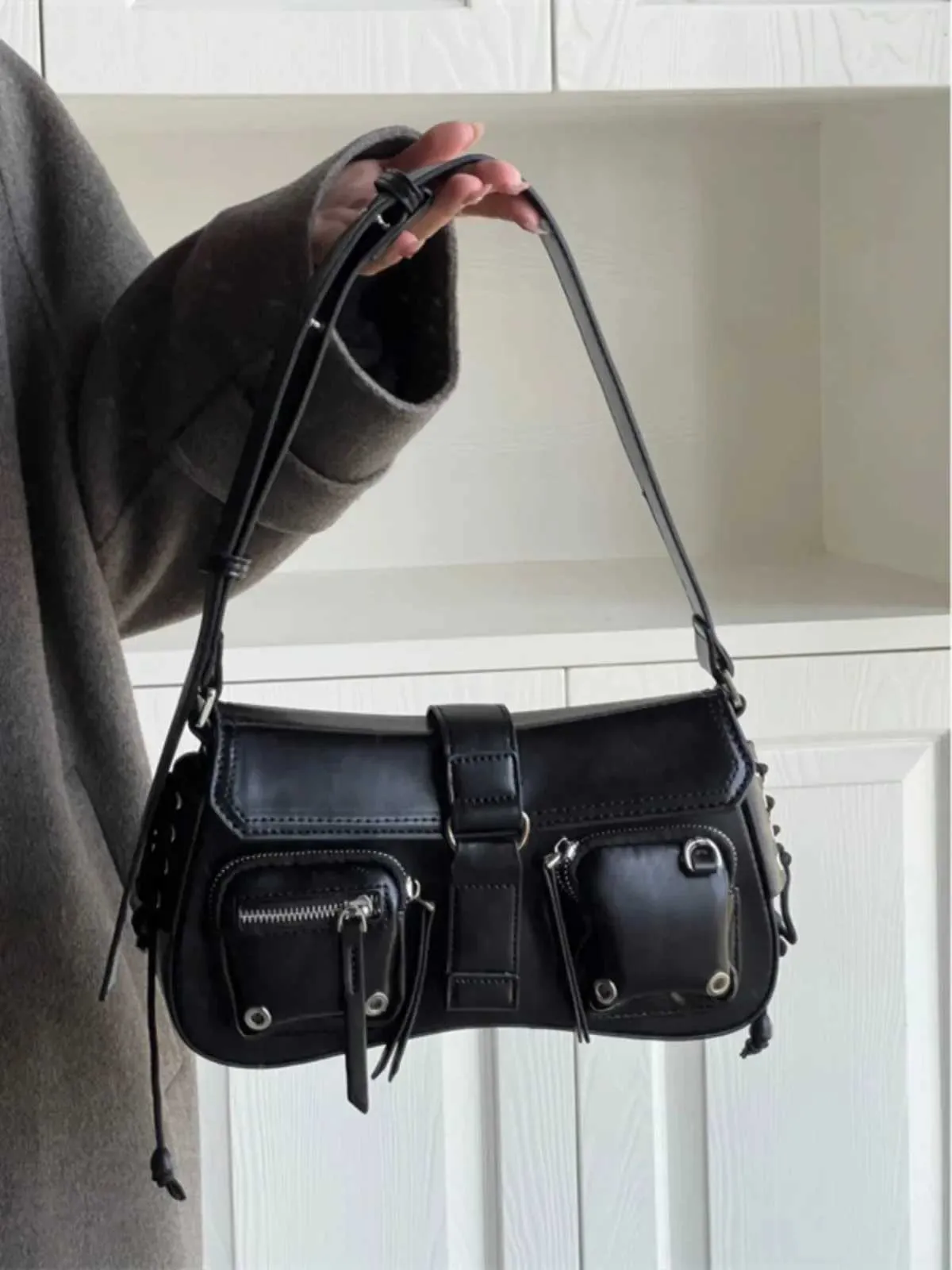 Y2K Koreanische Frauen Haruku Vintage Gothic Schwarze Handtasche Ästhetische Elegante Punk Geldbörse Handtasche Schulter Trend Tote_voghion.com