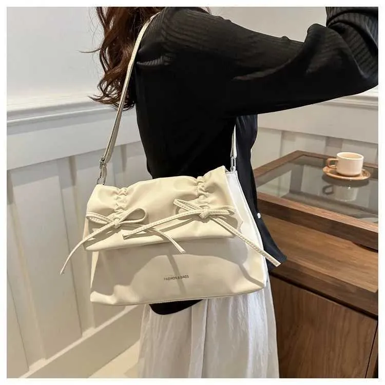 Unterarm Tasche Frauen Große Capaci Herbst und Winter 2024 Neue Vielseitige High-Grade Schulter Pendler Ba241106_voghion.com