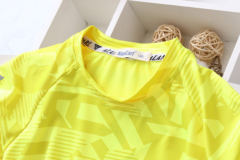 Ensemble de vêtements pour enfants, motif géométrique moyen et grand, 2025, t-shirt à manches courtes, ensemble deux pièces tendance pour garçons_voghion.com
