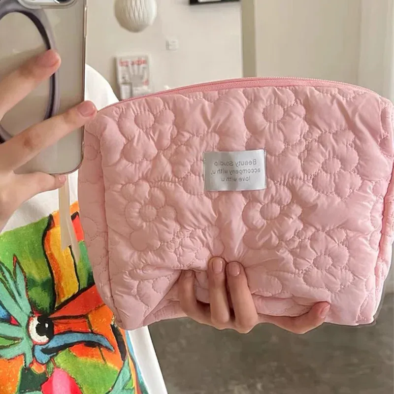 Niedliche Wer Bags Damen Make-up-Tasche mit großem Fassungsvermögen, wasserdicht, Toilettenartikel, Kosmetik-Organizer, Reise-Make-up-Waschtasche 240729_voghion.com