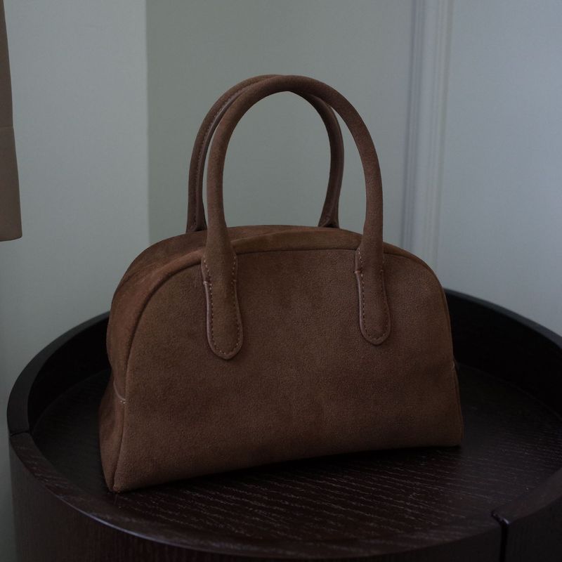 Nischen-Bowgtasche aus Leder für Damen mit großem Fassungsvermögen_voghion.com