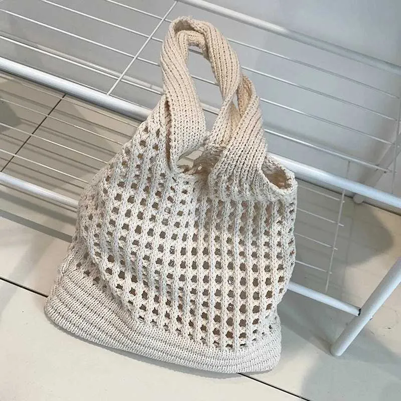 Knitted hollow shoulder lower arm bag large capacity crochet hook womens shopping casual beach handbag Y241011_voghion.com