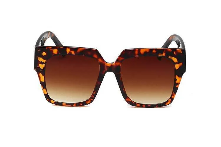 Occhiali da sole quadrati grandi da uomo e da donna con montatura grande e sfumata_voghion.com