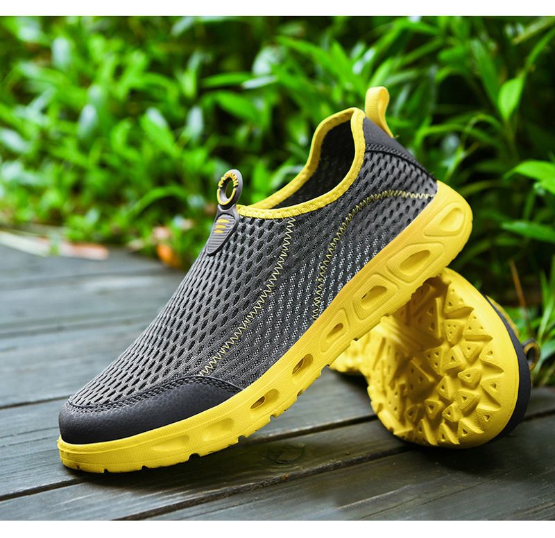 Grote Wasserschuhe Outdoor-Sport-Wasserschuhe Herrenschuhe Mesh-Stoff atmungsaktive Wanderschuhe_voghion.com