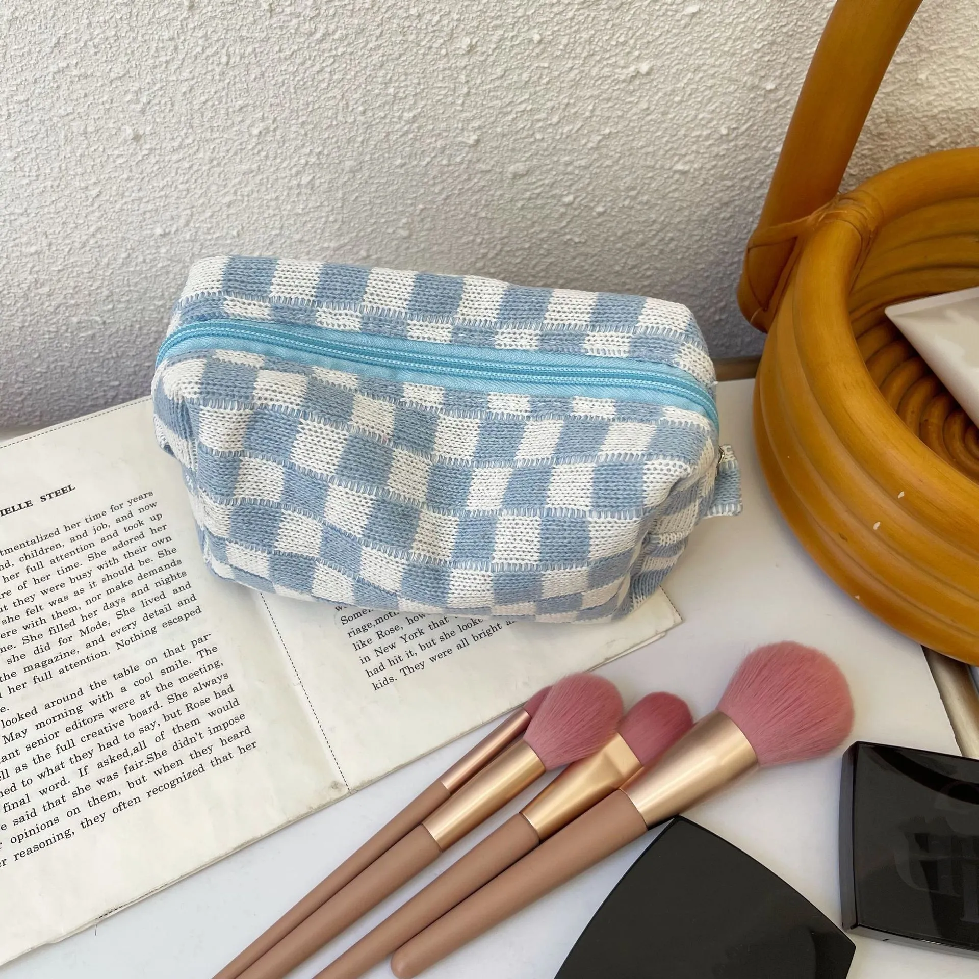 Trousse de maquillage de voyage portable et mignonne pour femmes, trousse de toilette pour filles en voyage_voghion.com
