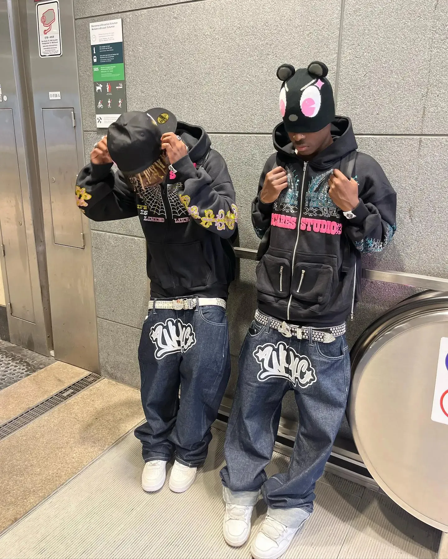 Spodnie Baggy Hip Hop Haruku Style Y2k dla mężczyzn szerokie proste czarne nogawki Streetwear Rare Humans Jeans 231220_voghion.com