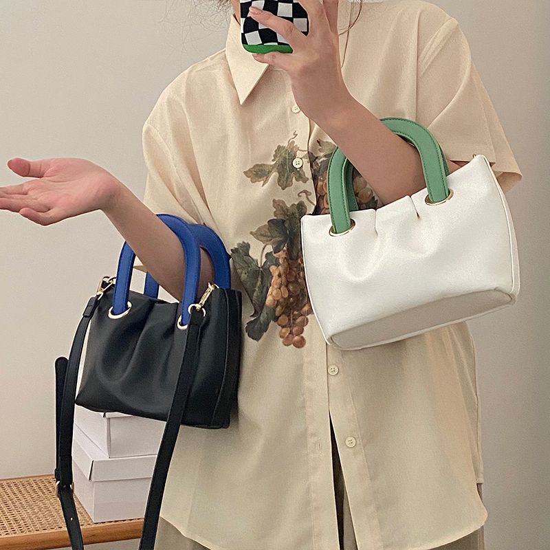 Kleine gruppe plissiert cloud crossbody frauen in 2024, neue sommer, kontrast farbe, handtasche für mädchen, trendy_voghion.com