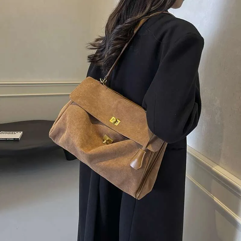 Herbst Winter Neue Frauen Wildleder Leder Tasche Schulter Handtasche Und Geldbörsen Designer Taschen Chic Mode Dame Trendy Satchel_voghion.com