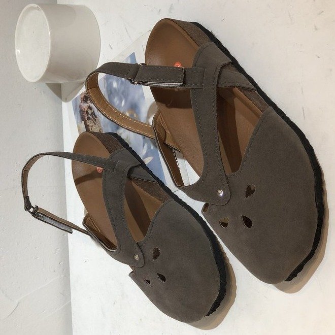 Sandales plates creuses à boucle unique pour femmes, grande taille, mode Simple, nouvelle collection 2021_voghion.com