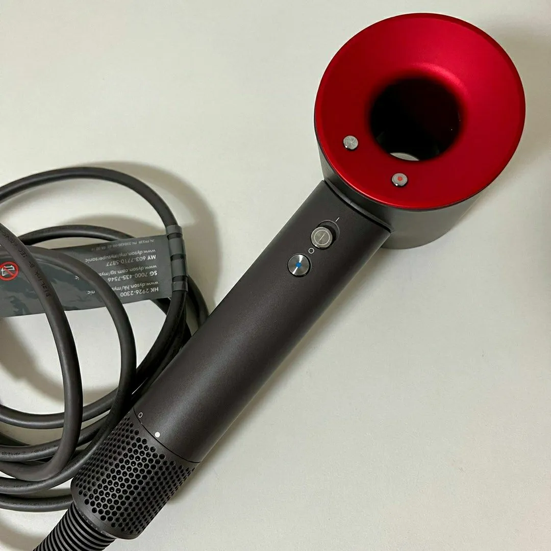 Asciugacapelli ionico da 1600 W - Soffiatore da salone ad asciugatura rapida con 5 ugelli e protezione dal calore (spina UE 220 V, 6 colori)_voghion.com