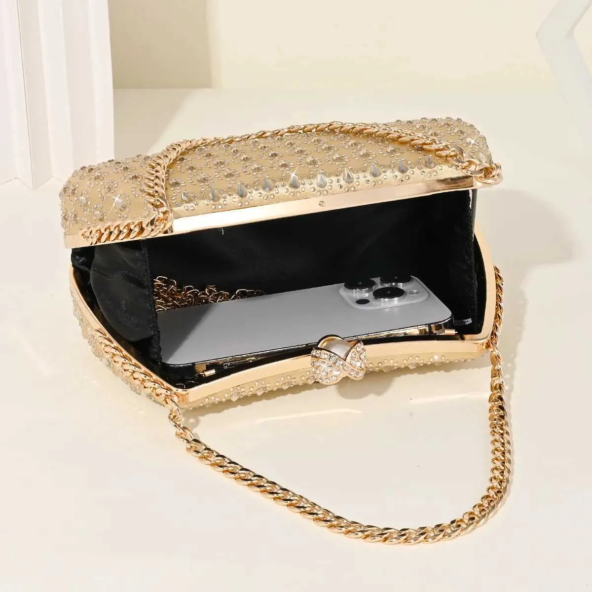 Tears dias õhtusöögikott pärlpandlaga ülemise sangaga käekott ketiga õlarahakott poolkuu rhie peo sidur Y241019_voghion.com