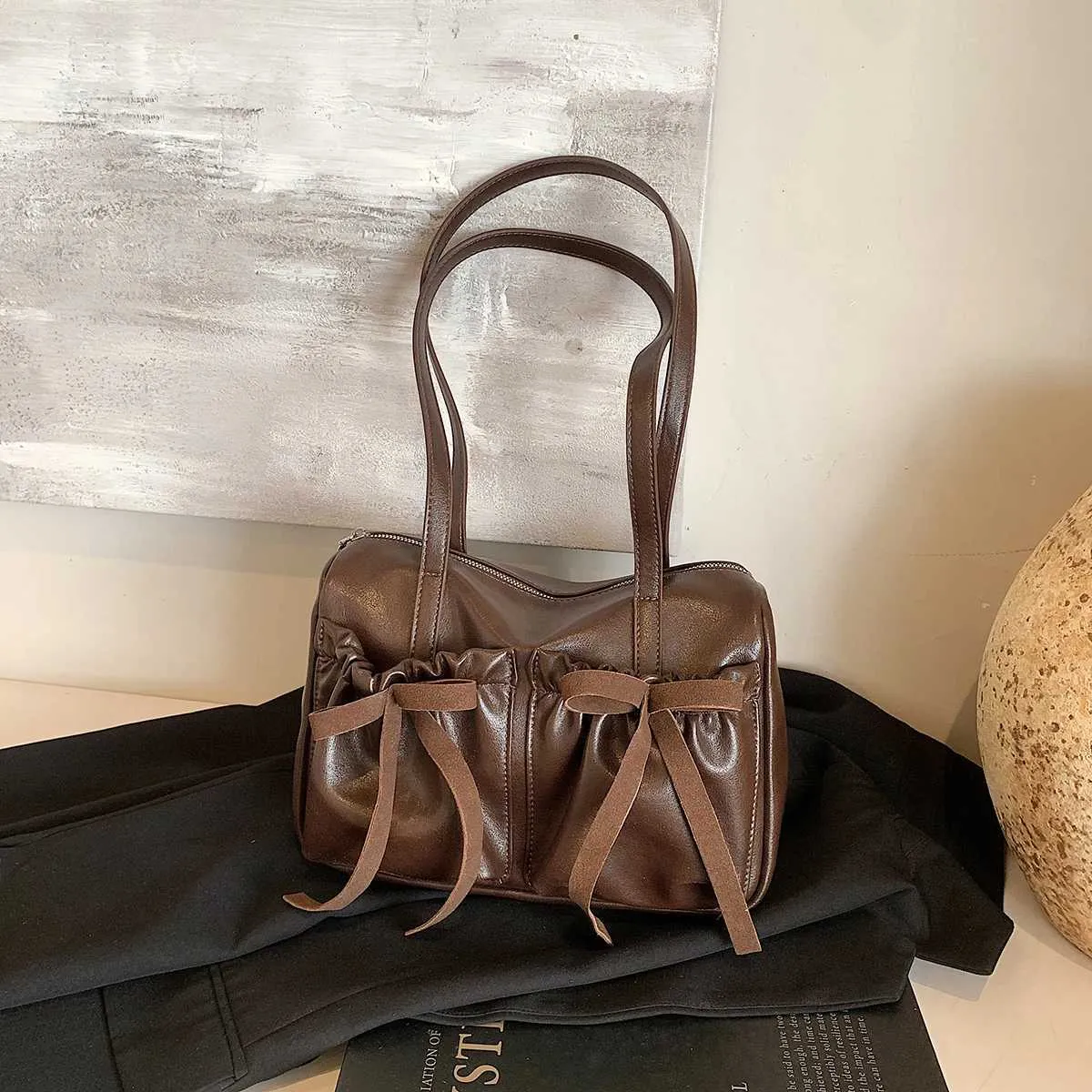 Ladies retro classic shoulder motorcycle bag autumn and winter new style fashionable handbag Y241216_voghion.com