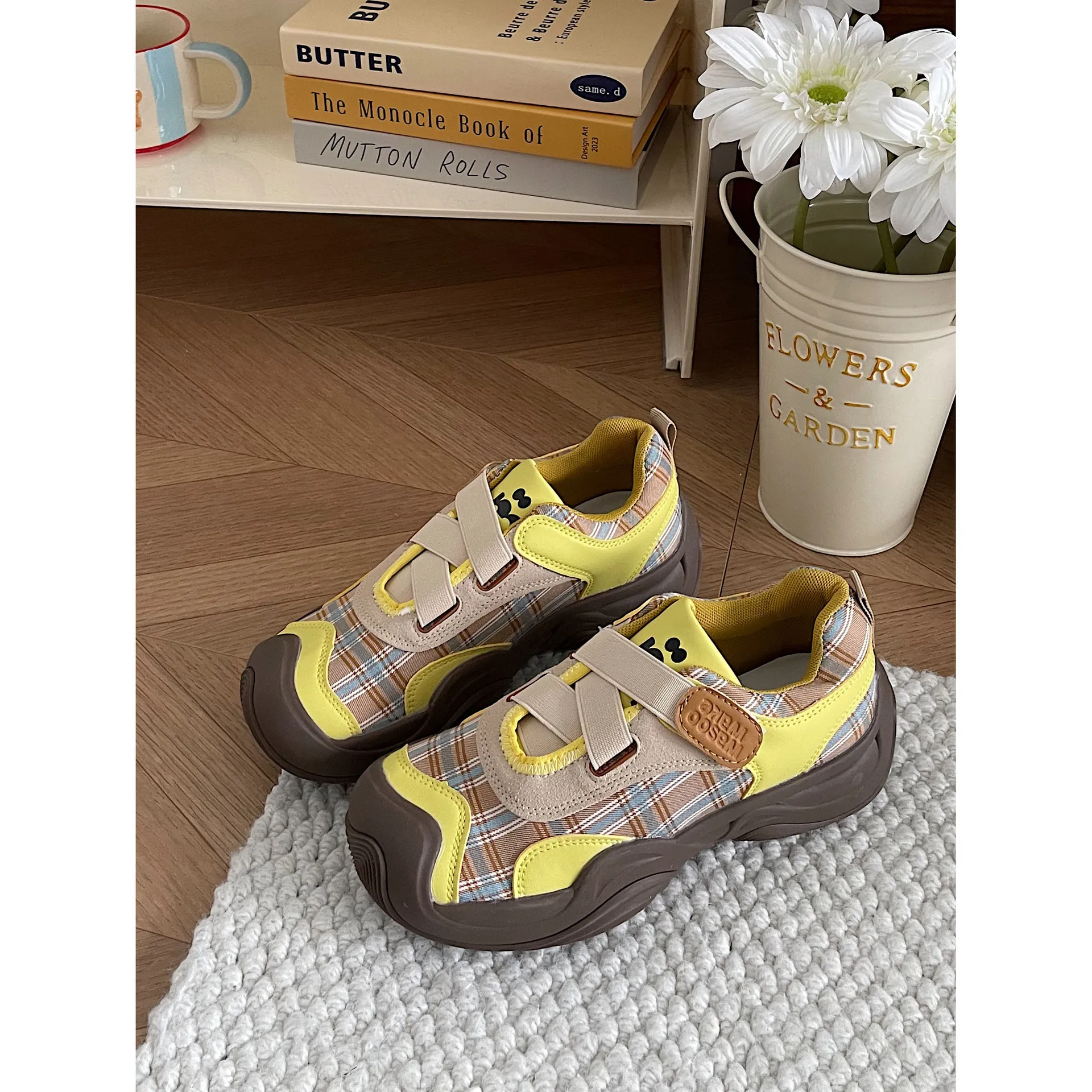 Jinmi 2024 Nuove scarpe sportive casual autunnali da donna con fondo spesso, testa grande, brutte e carine, con velcro, versatili, singole, per donna_voghion.com