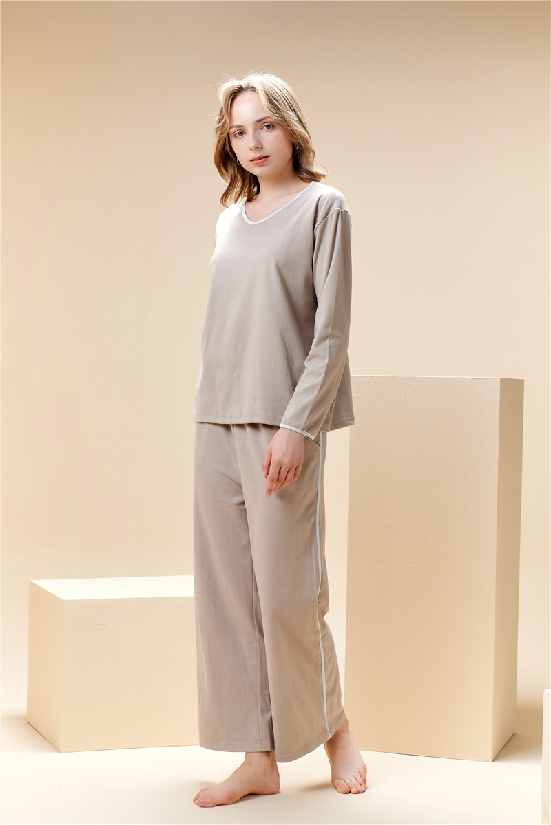 Fløjl pyjamas sæt til kvinder v-hals pullover hjemmetøj sæt_voghion.com