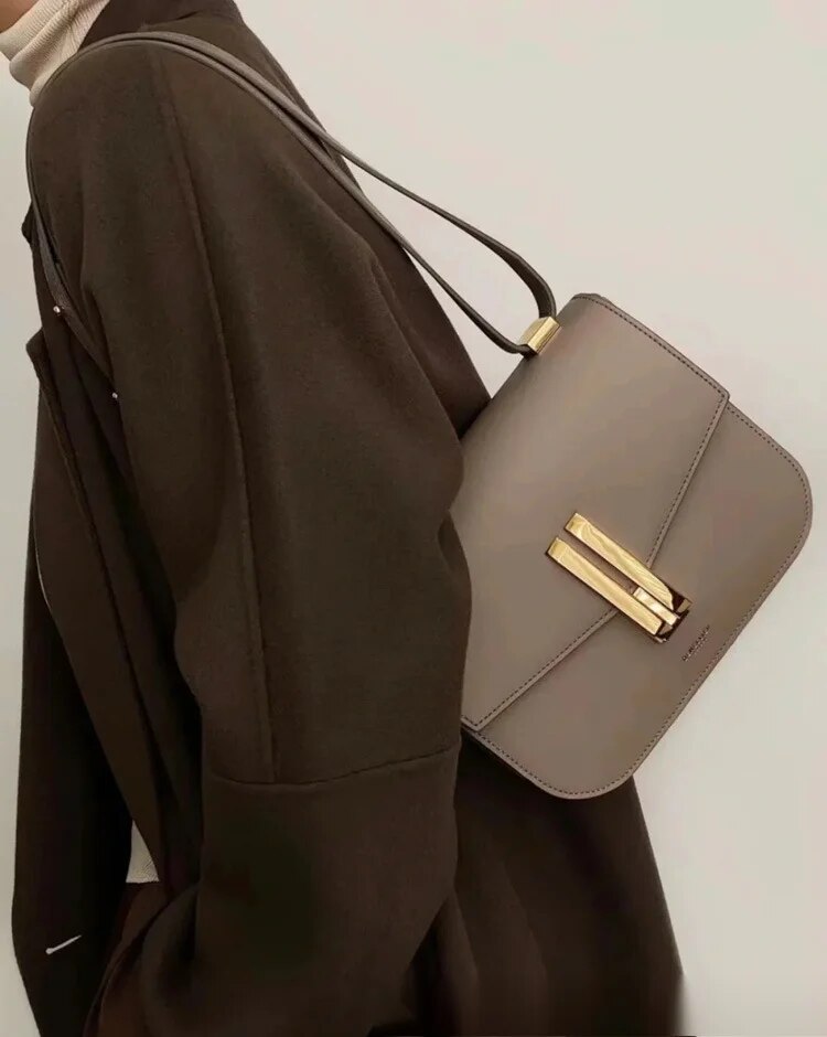 Demellier Britisches Nischendesign, Leder, Premium-Textur, Tofu, kleine quadratische Umhängetasche für Damen mit einer Schulter_voghion.com