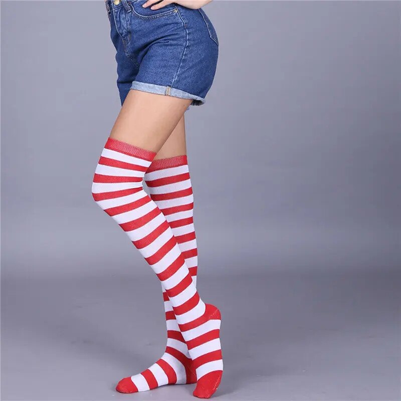 1 Paar Regenbogen-gestreifte Weihnachtsstrümpfe über den Kniestrümpfen, bunt, sexy, Nachttanz, Straße, Persönlichkeit, Oberschenkel, lange Röhre_voghion.com