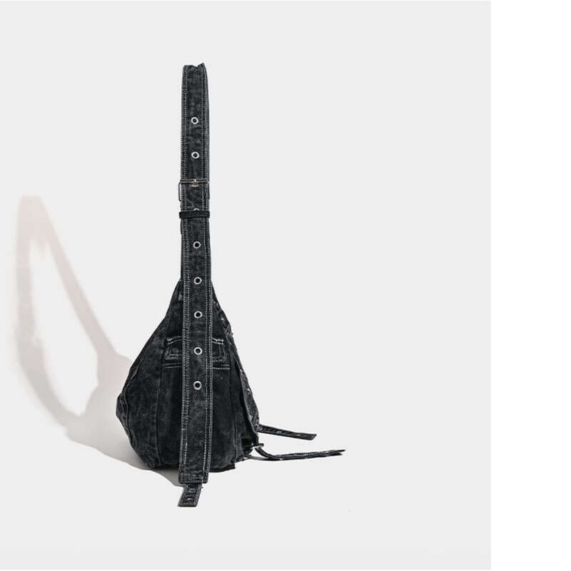 Sac fourre-tout grande capacité en jean délavé et usé, design de niche automne-hiver 2025, grand sac croisé incliné_voghion.com