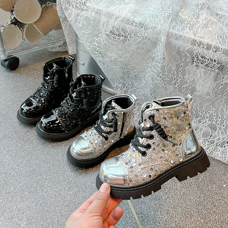 Dětské módní dívčí flitrované britské stylové protiskluzové opotřebení odolné Littlesprouts dětské krátké kožené sněhule_voghion.com