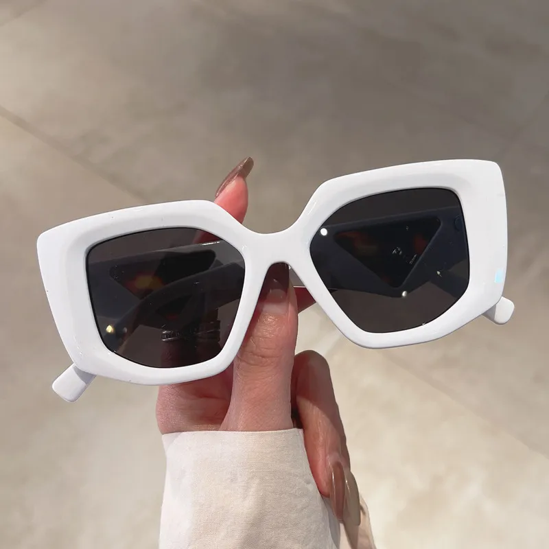 Designer Men's Oversized Sunglasses Irregular Square Gradient_voghion.com