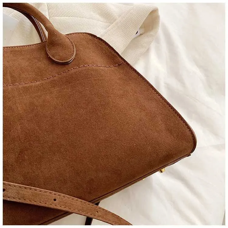 Designer Retro Suede Shoulder Bag Large Capacity Handbag Fashion_voghion.com