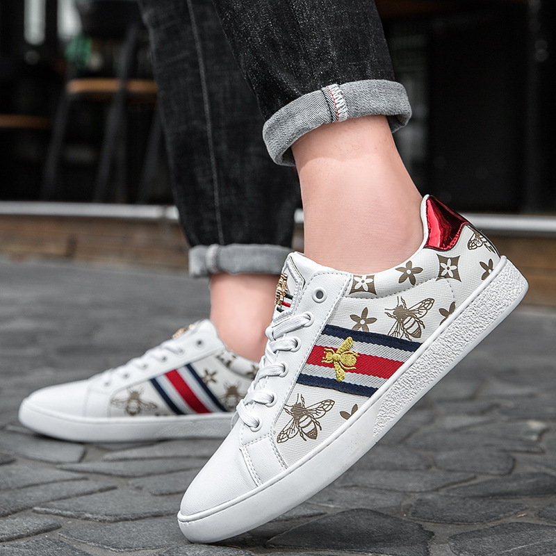 Men’s European Style Spring Autumn Korean Sporty Breathable White Sneakers Light Luxury Trendy Versatile Shoes