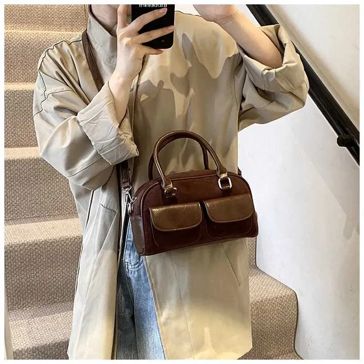 Retro Suede Handbag Shoulder Bag Large Capacity Crossbody Bag_voghion.com