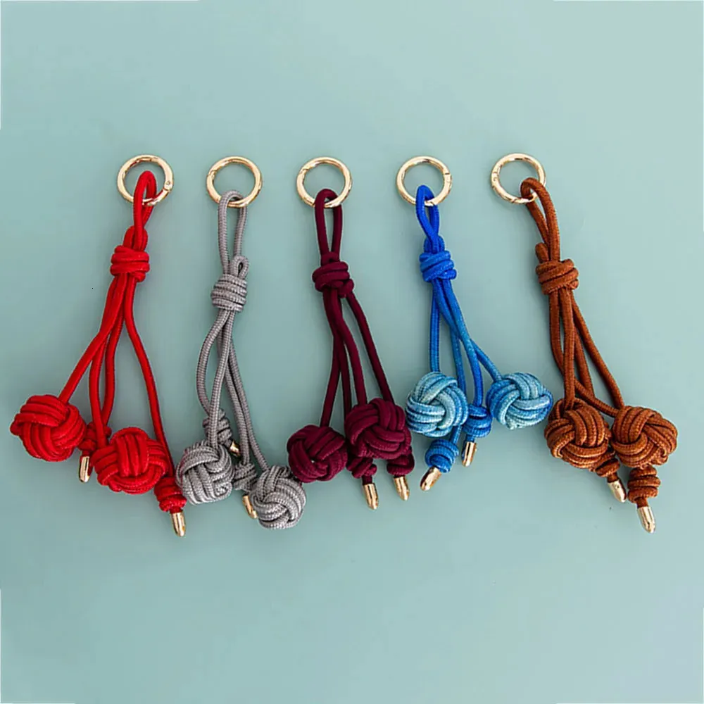 Handgemachter gestrickter Schlüsselanhänger für Frauen und Mädchen, gehäkelter Volleyball-Brieftaschenanhänger, Schlüsselanhänger, Handtaschenanhänger, Geschenk_voghion.com