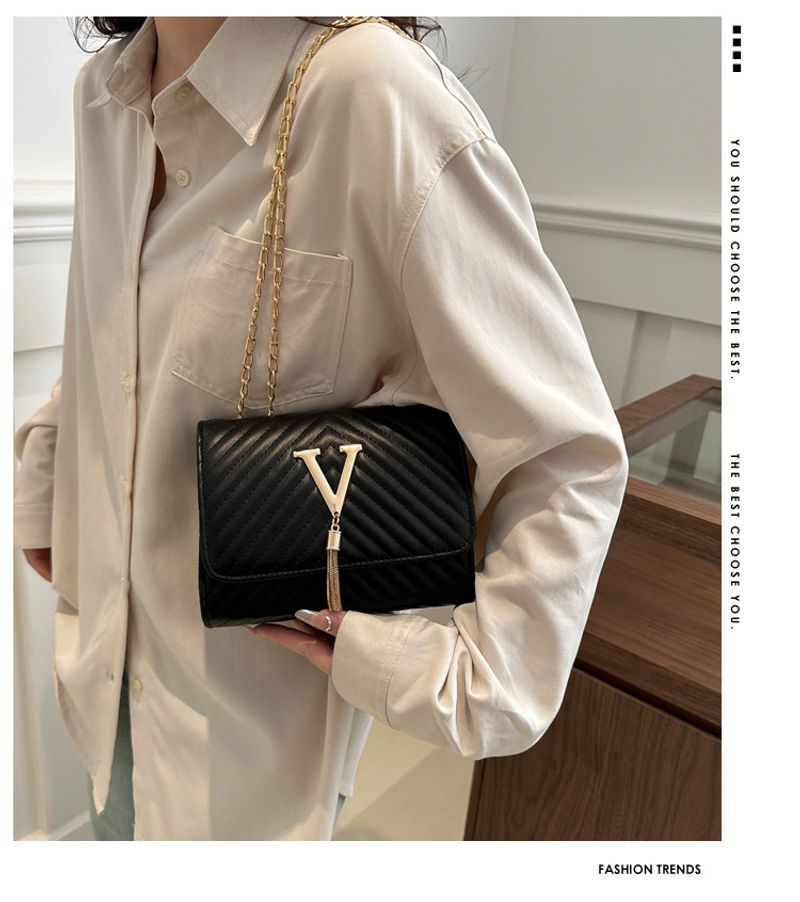 Stickerei Frauen Crossbody 2024 Thread Handtasche Schultertaschen Marke Pailletten Quaste Kupplung Kleine Tasche und Geldbörse Party_voghion.com
