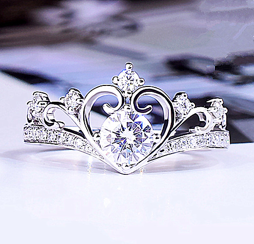 Herz für Frauen Platiniert 1 Karat Prinzessin Krone Süßes Set Diamant Ring_voghion.com