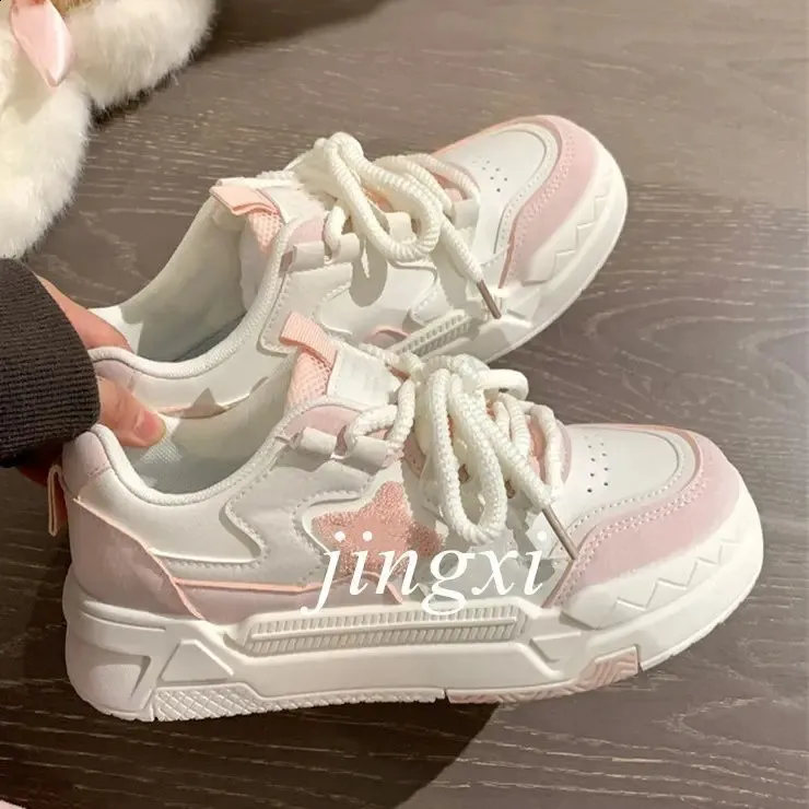 Scarpe sportive rosa bianche da donna, primavera estate, con plateau, vintage, casual, vulcanizzate, kawaii, da tennis, da donna, basse 240801_voghion.com