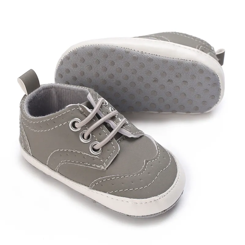 Babydop för pojke nyfödd vit kausal mjuk sula halkfri flicka Cutefeet lätta småbarn spädbarn första gångskor_voghion.com