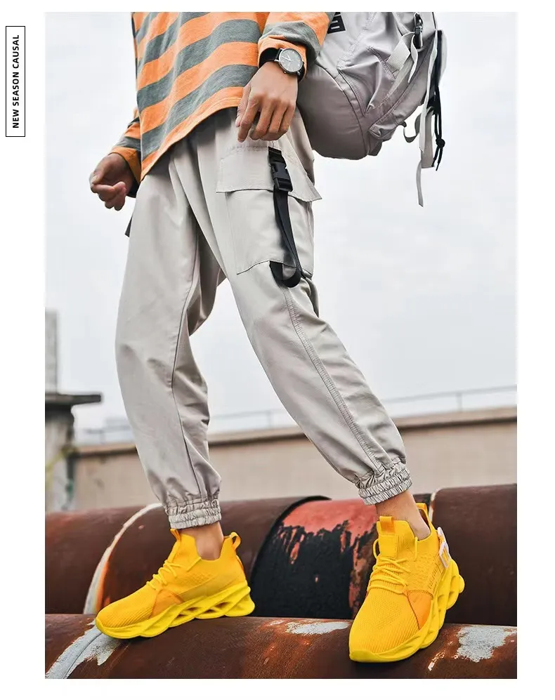 Neue männer Flying Woven Turnschuhe Freizeitsport Heißer Verkauf Mode Koreanische Version Atmungsaktive Sport-Schuhe Schwarz Kostenloser Versand_voghion.com