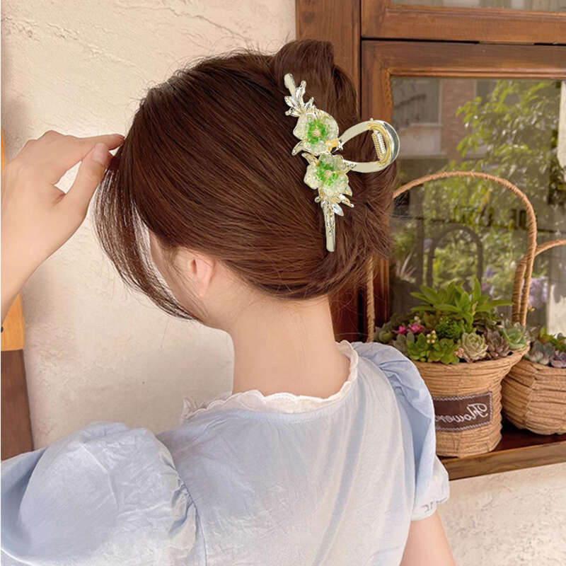 Fermaglio per capelli a forma di squalo con fiore di pietra di cristallo avanzato, versatile, da donna, estivo, per la parte posteriore della testa_voghion.com