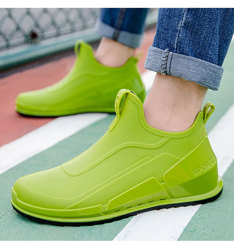 New Men's Tide Short Rain Boots Non-slip Kitchen Takeaway Water Thick-soled Overshoes Fishing Rubber Shoes_voghion.com