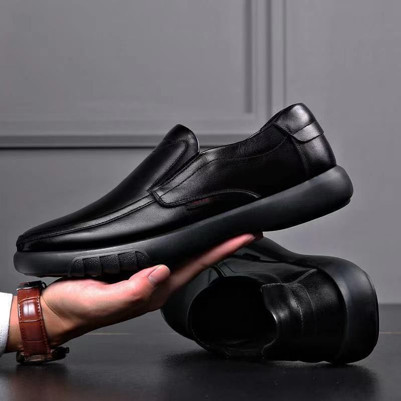 Zapatillas de deporte con cordones para hombre, informales, de cuero, para exteriores, de moda, primavera 2024_voghion.com