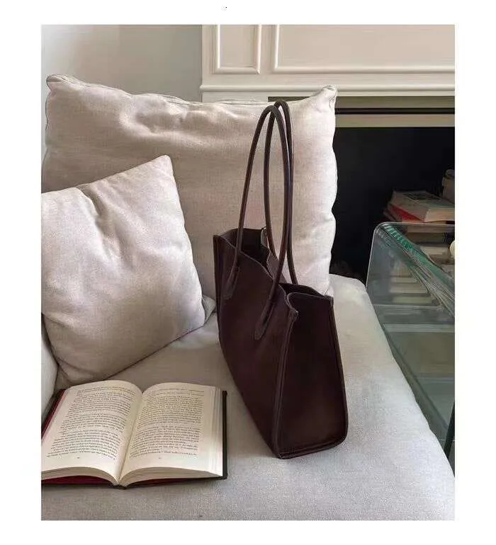 Einfache Maillard Stil Wein Rot Farbe Große Kapazität Lange Griff Tote Matte Wildleder Leder Frauen Handtasche Pendler Schulter_voghion.com