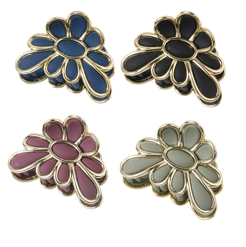Women's Hair Accessories Hairpin Micro-inlaid Gold-rimmed Hair Clip For Women Simple And Fashionable Back Of The Head Flower Shark Clip Hairpin_voghion.com
