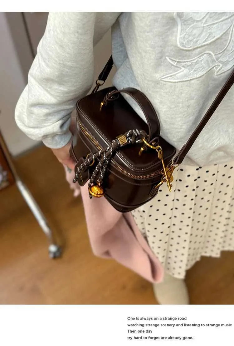 Borsa a tracolla in pelle testurizzata da donna, con patta solida, mini borsa a tracolla, versatile, casual, morbida, in PU, a secchiello_voghion.com