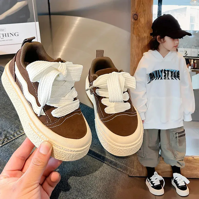 Childrens round toes comfortable and fashionable anti slip sports childrens soft soled casual edition shoes 240912_voghion.com