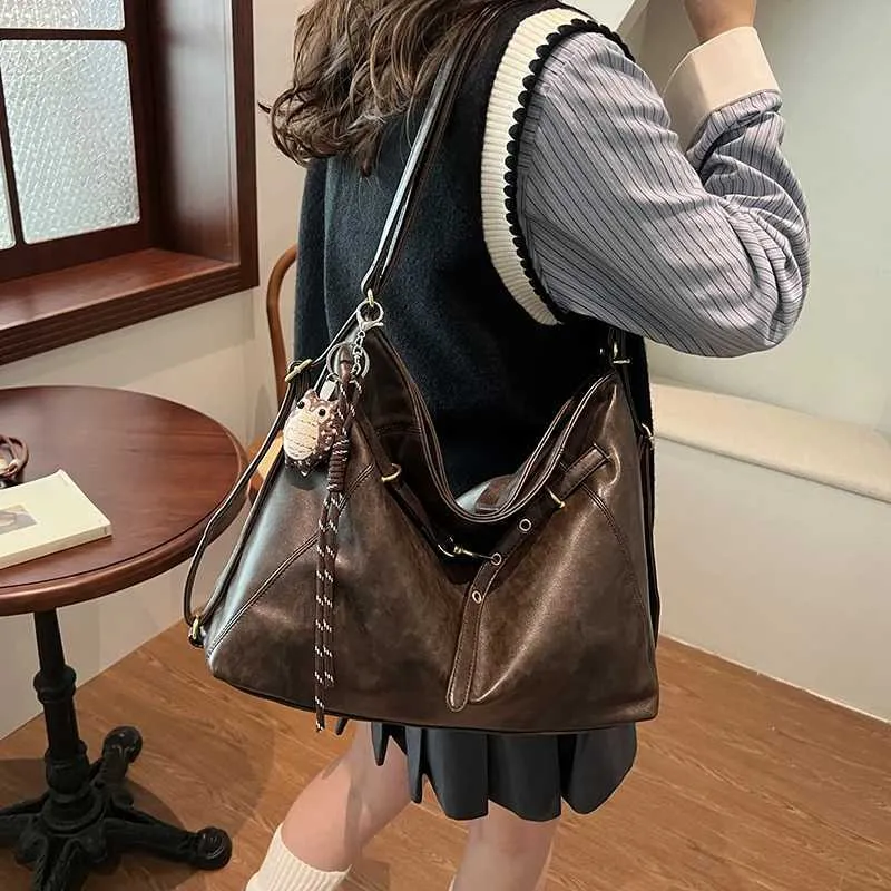 Dames schoudertas en crossbody tas voor herfst en winter_voghion.com