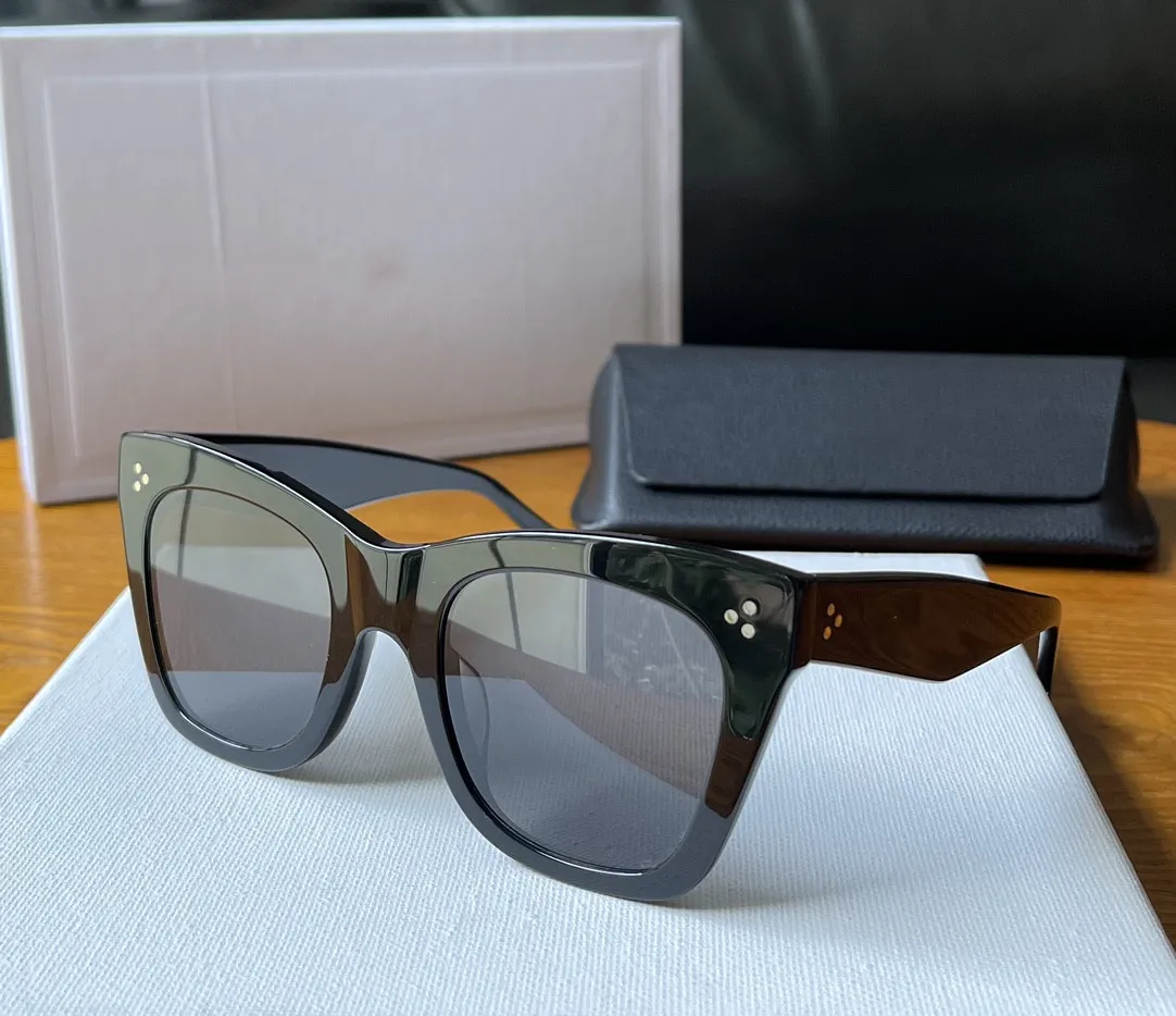 Oversized Cat-eye Sunglasses Vintage Audrey Style Leopard Frame_voghion.com