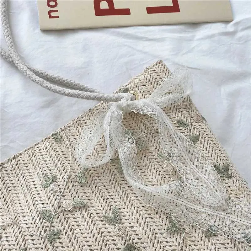 2024 New Summer Wenfei Woven Fem All Mah Portable Bucket Designer Handbag Picnic Bag Y241109_voghion.com