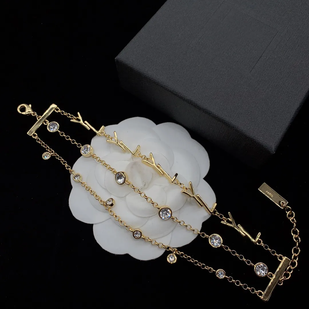 Designer Buchstaben Diamant Armband Herren Damen Gold Silber Schmuck Mode Ketten für Frauen Vintage Armbänder Geschenk_voghion.com