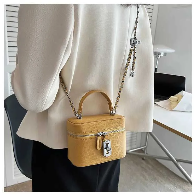 Süße Mini Pu Umhängetasche Solide Flap Box Kette Schulter für Frauen Casual Fashion Lady Commute Lock Messenger Bags_voghion.com