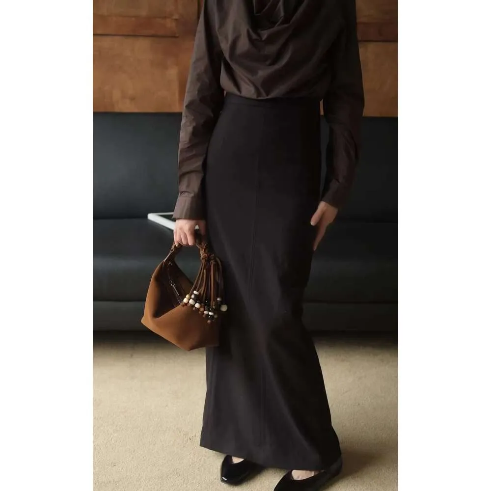 Borsa a tracolla da donna in vera pelle scamosciata, piccola, da 20 cm, con manico portatile, con design a nappe con perline e intreccio_voghion.com
