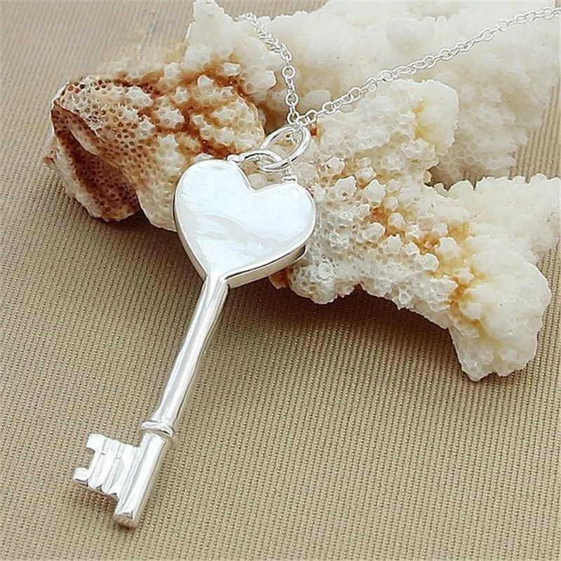 Collane con ciondolo Suyixian di alta qualità romantico cuore amore chiave collana in argento massiccio gioielli fine N254_voghion.com