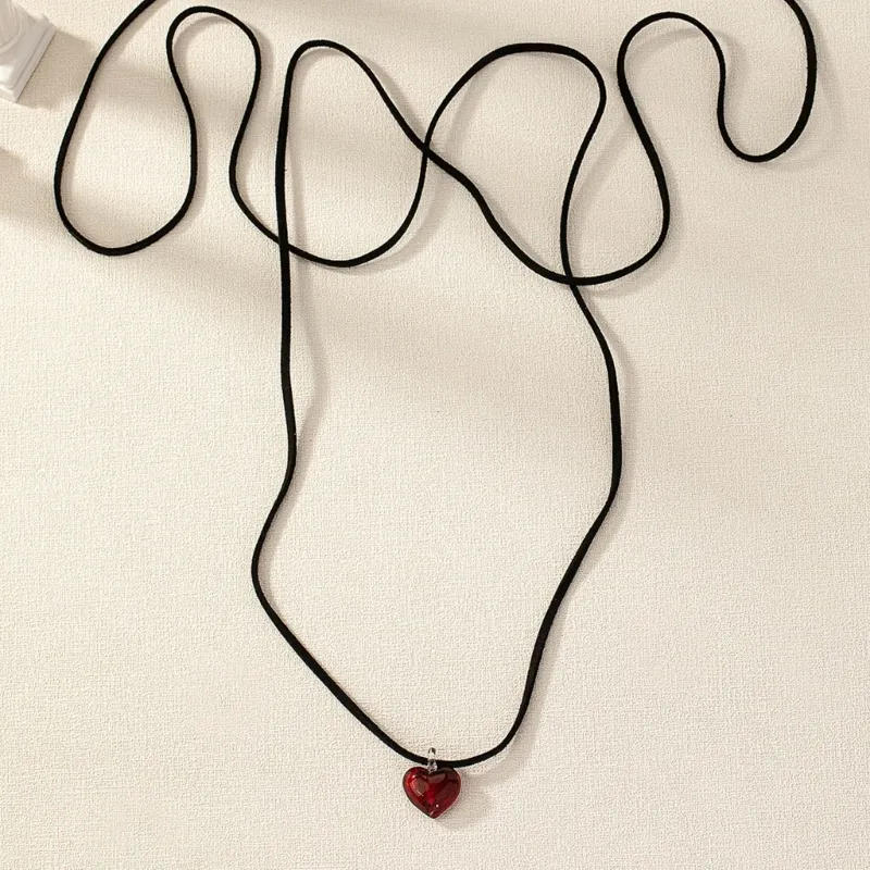 Knotted Cherry Heart Necklace For Women Adjustable Clavicle Chain_voghion.com