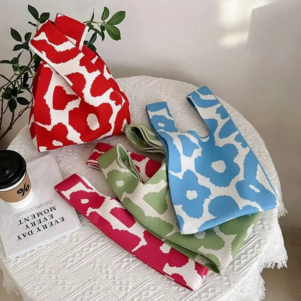 1Pc Wrist Text Leisure wer Printed Reusable Shopping Bag Knitted Handbag Fi Y241106_voghion.com